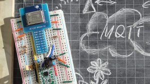 IoTblackboard_w750